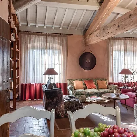 Farm stay La Striscia Wine