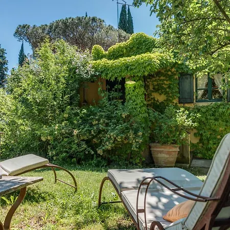 Farm stay La Striscia Wine